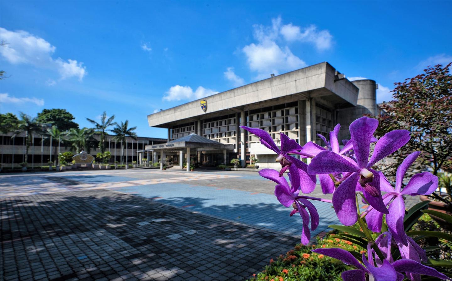 2015年马来亚大学：传统与现代的完美结合
